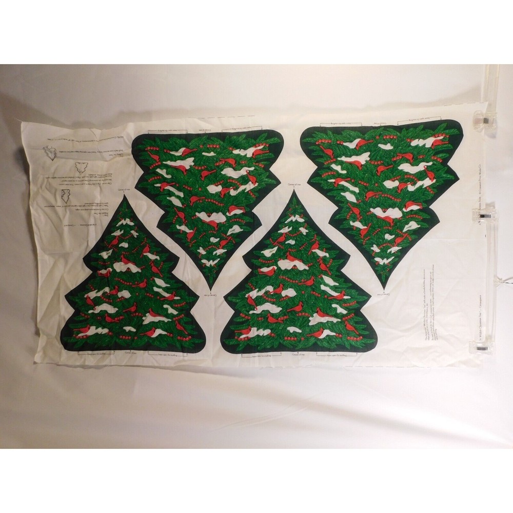 Cranston Print Works A Wildlife Christmas Tree Centerpiece Fabric Craft Panel